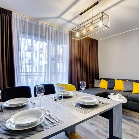 Dom & House - Apartments Nowa Motlawa 格但斯克 外观 照片