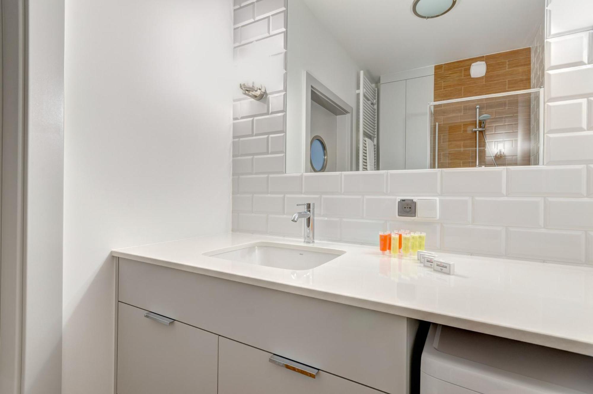 Dom & House - Apartments Nowa Motlawa 格但斯克 外观 照片
