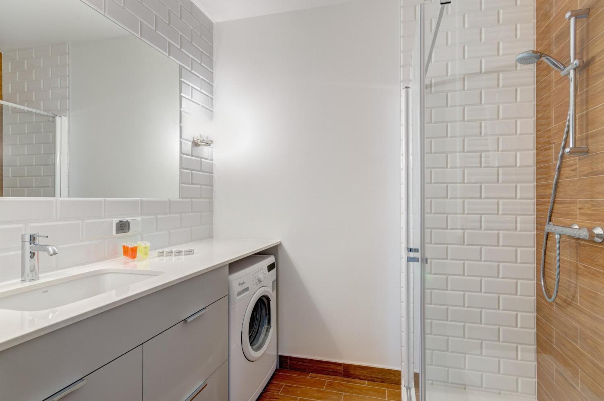 Dom & House - Apartments Nowa Motlawa 格但斯克 外观 照片